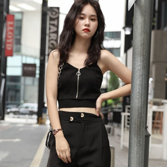 WOMENS BLACK CROP TOP - Picture 8 of 11